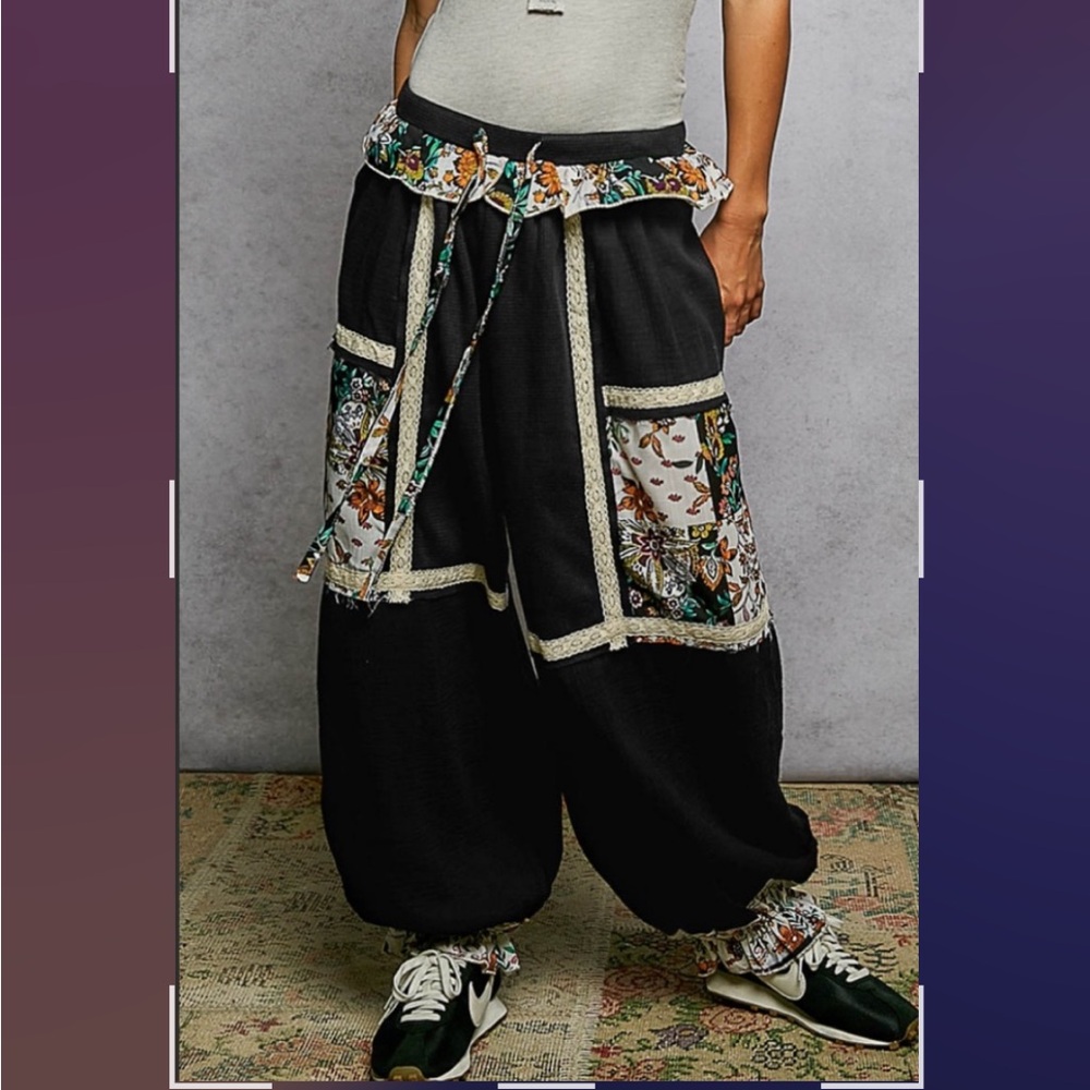 NWOT POL Black Floral Patchwork Pants With Ruffled Waist - Picture 3 of 14